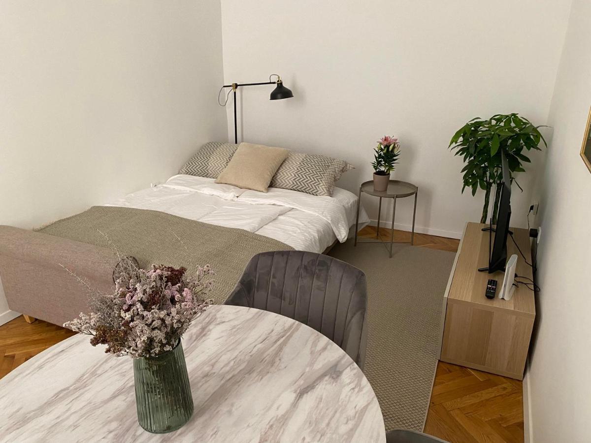 Apartments Park Zrinjevac Zagreb Ngoại thất bức ảnh