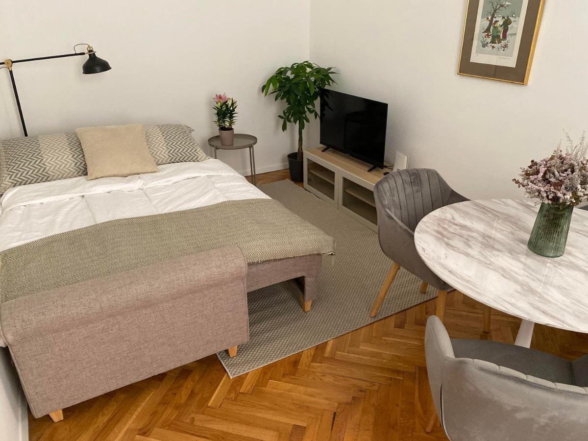 Apartments Park Zrinjevac Zagreb Ngoại thất bức ảnh